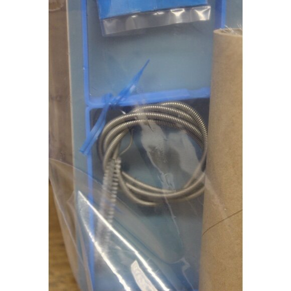 Camelbak Cleaning Kit New Hydration Reservoir Brushes Tabs Dryer System Set - Picture 6 of 9